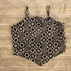 Art class tank top/mid-drift Size L (10/12)